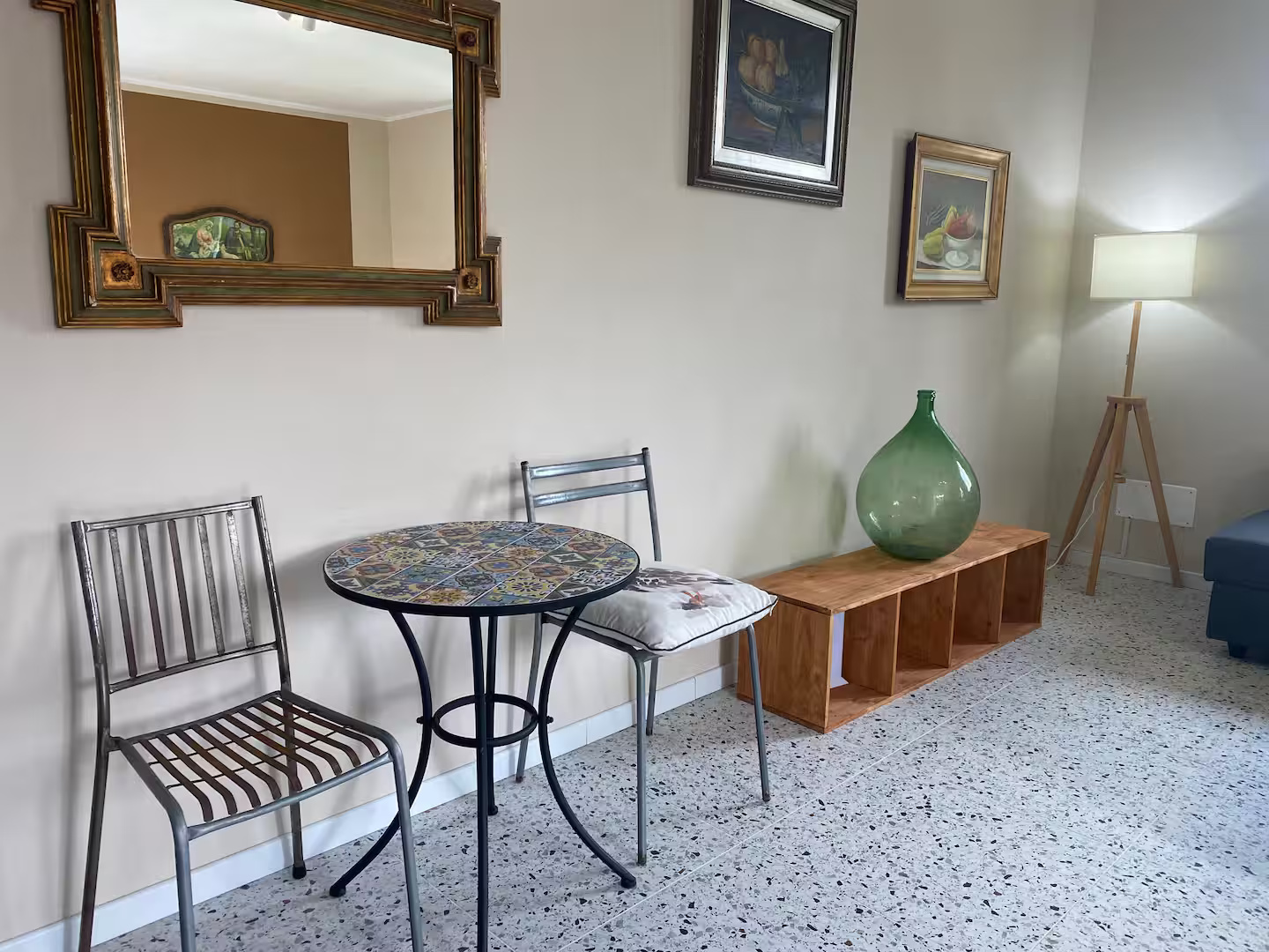 Dining Table and Mirror